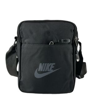 Сумка планшетка Fly Nike 23х18х8 см Чорна (fl8004 / 3) Сумка планшетка Fly Nike 23х18х8 см Чорна (fl8004 / 3)