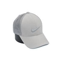 Бейсболка сітка Art cap Nike 55-61 см світло-сіра (AR 0919-1037) Бейсболка сітка Art cap Nike 55-61 см світло-сіра (AR 0919-1037)