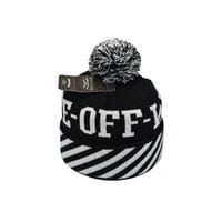 Шапка з помпоном Flexfit Off-White 53-57 см чорно-біла (F-0918-621)